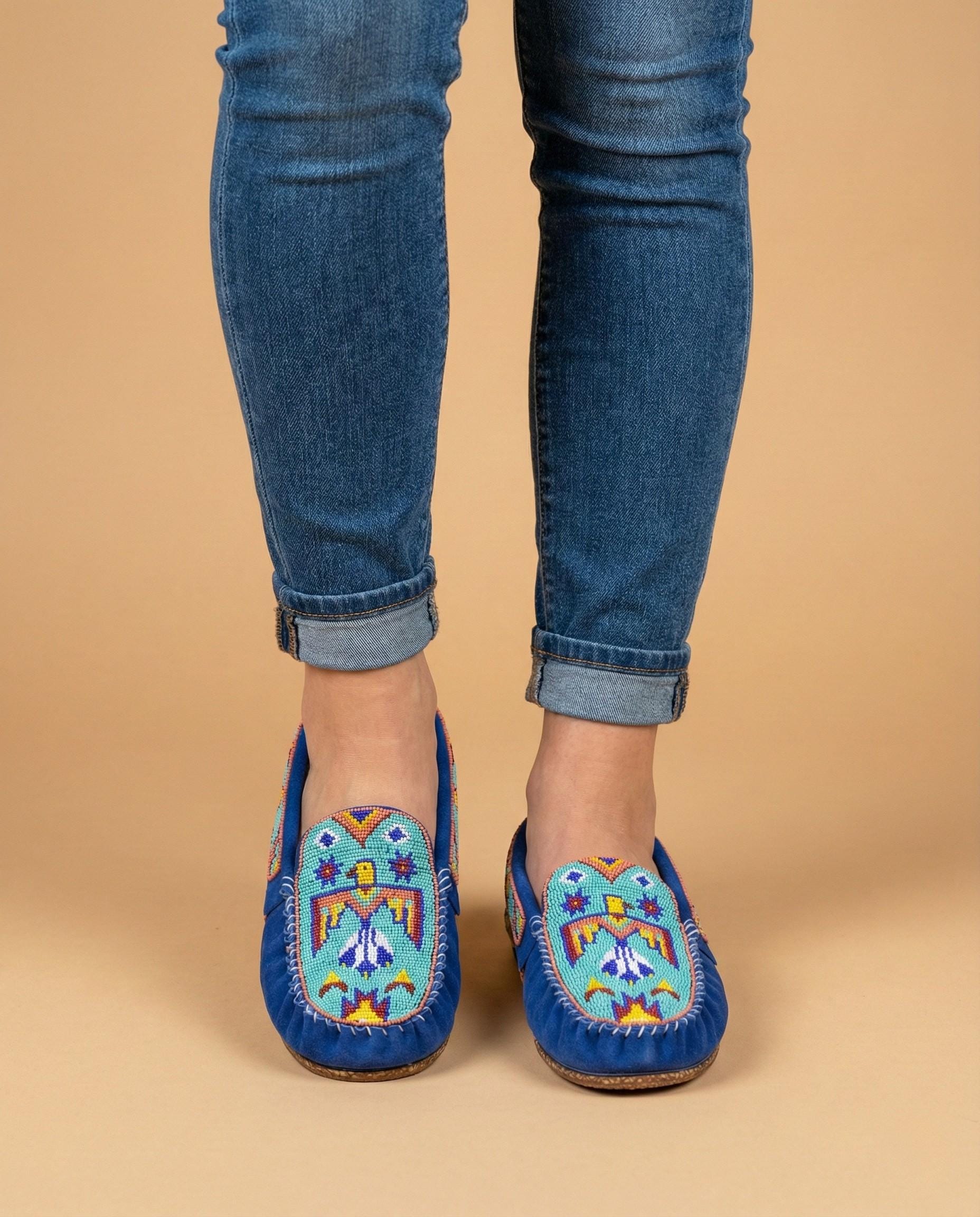 Handmade Beaded Leather Moccasins. Native American Style Shoes For Women. Suitable For Gifting