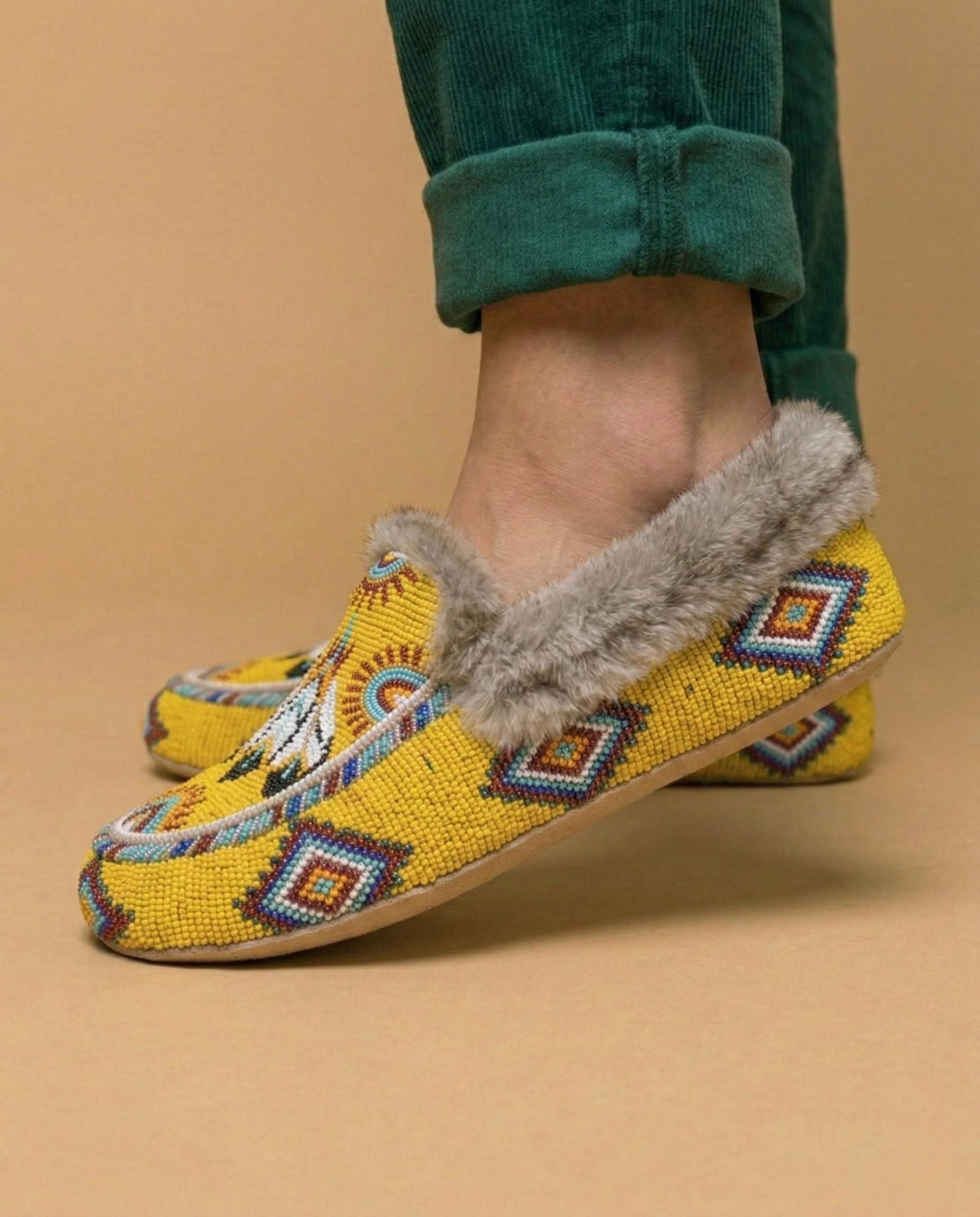 Handmade Full Beaded Leather Moccasins. Native American Style Shoes For Women. Suitable For Gifting