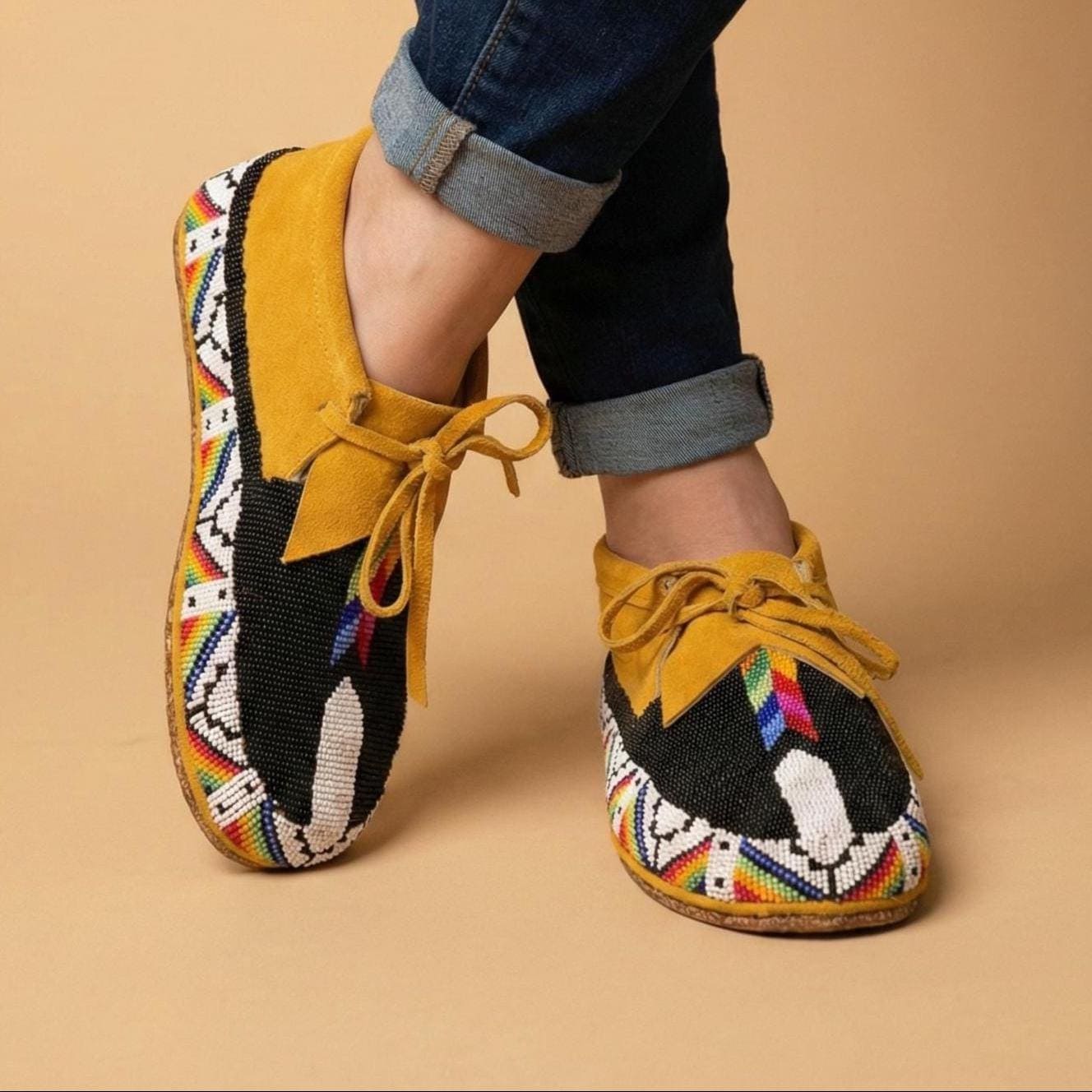 Men's Beaded Suede Moccasins: Handmade Leather Lace-Up Western Boho Footwear