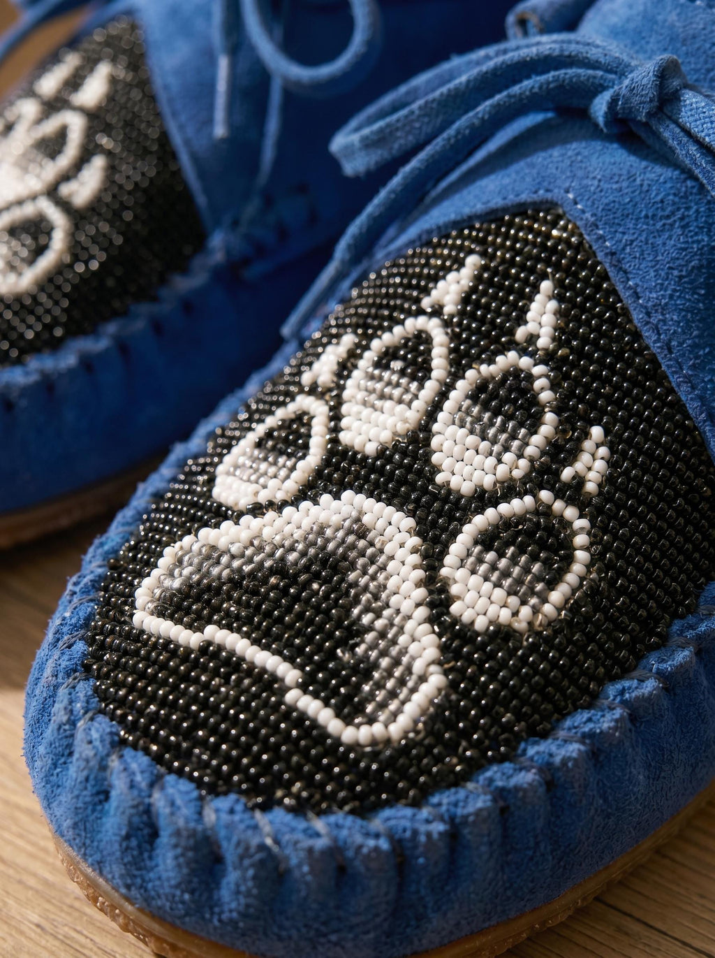 Men's Beaded Suede Moccasins: Wolf Paw Beadwork Lace-up Footwear