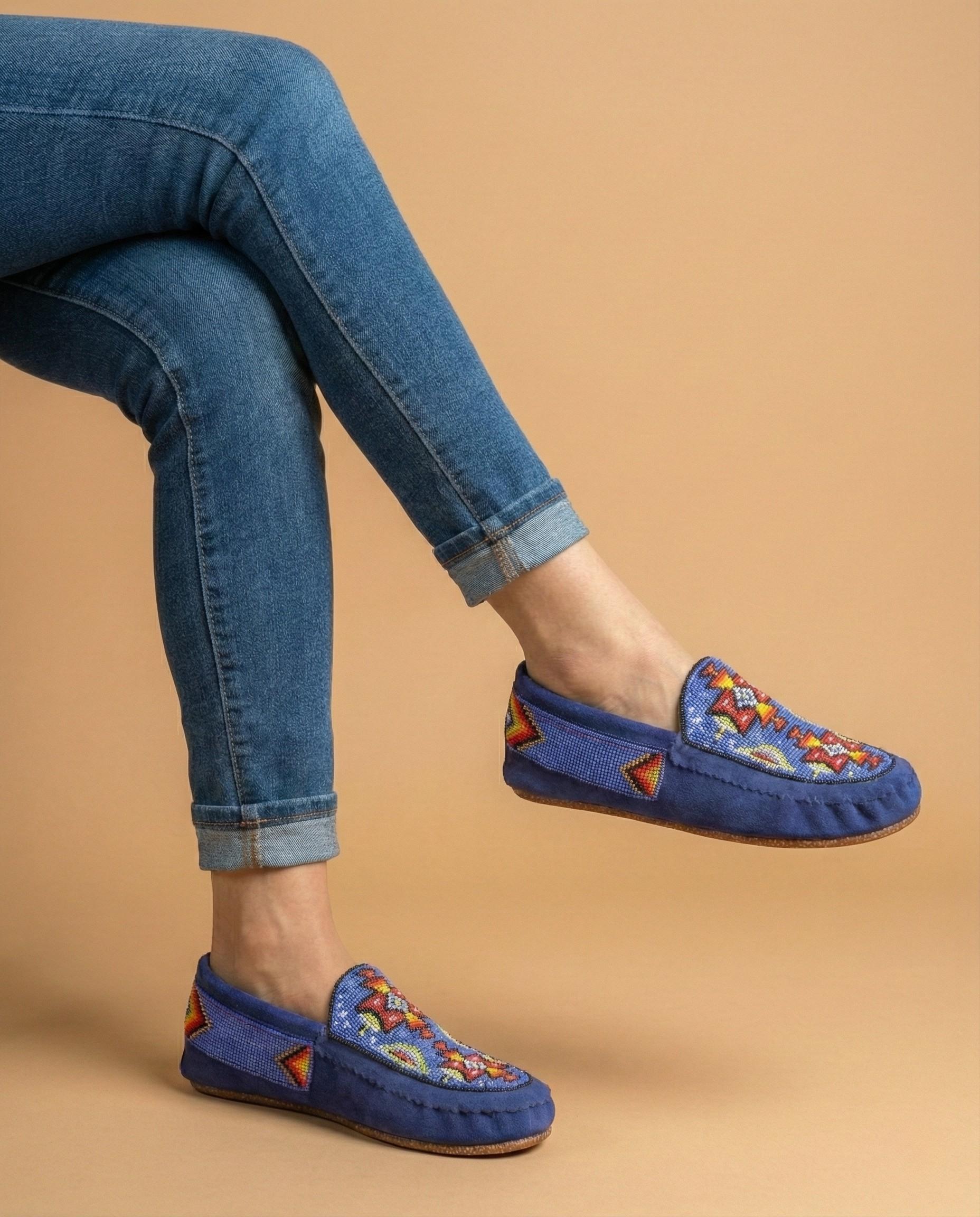 Handmade Beaded Leather Moccasins. Native American Style Shoes For Women. Suitable For Gifting