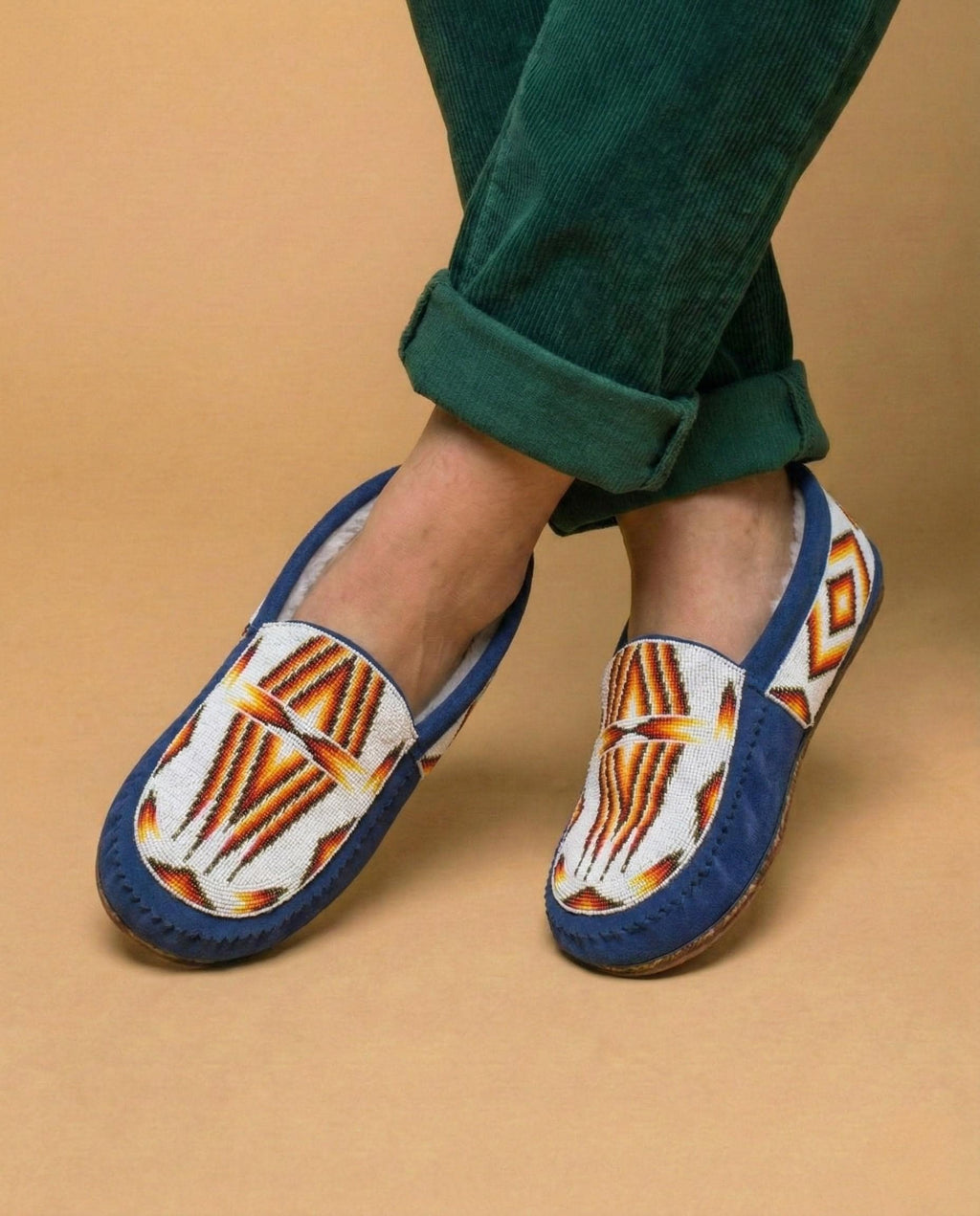 Handmade Beaded Leather Moccasins. Native American Style Shoes For Women. Suitable For Gifting