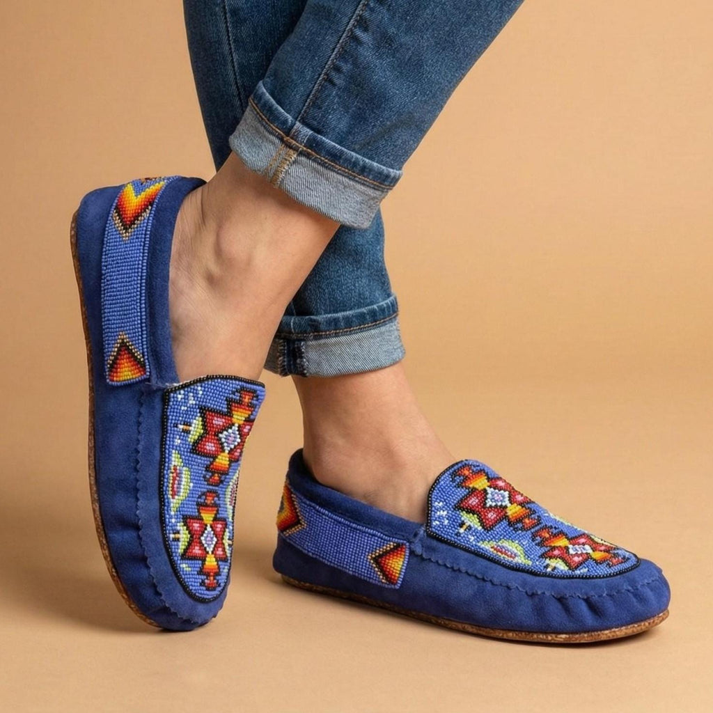 Handmade Beaded Leather Moccasins. Native American Style Shoes For Women. Suitable For Gifting